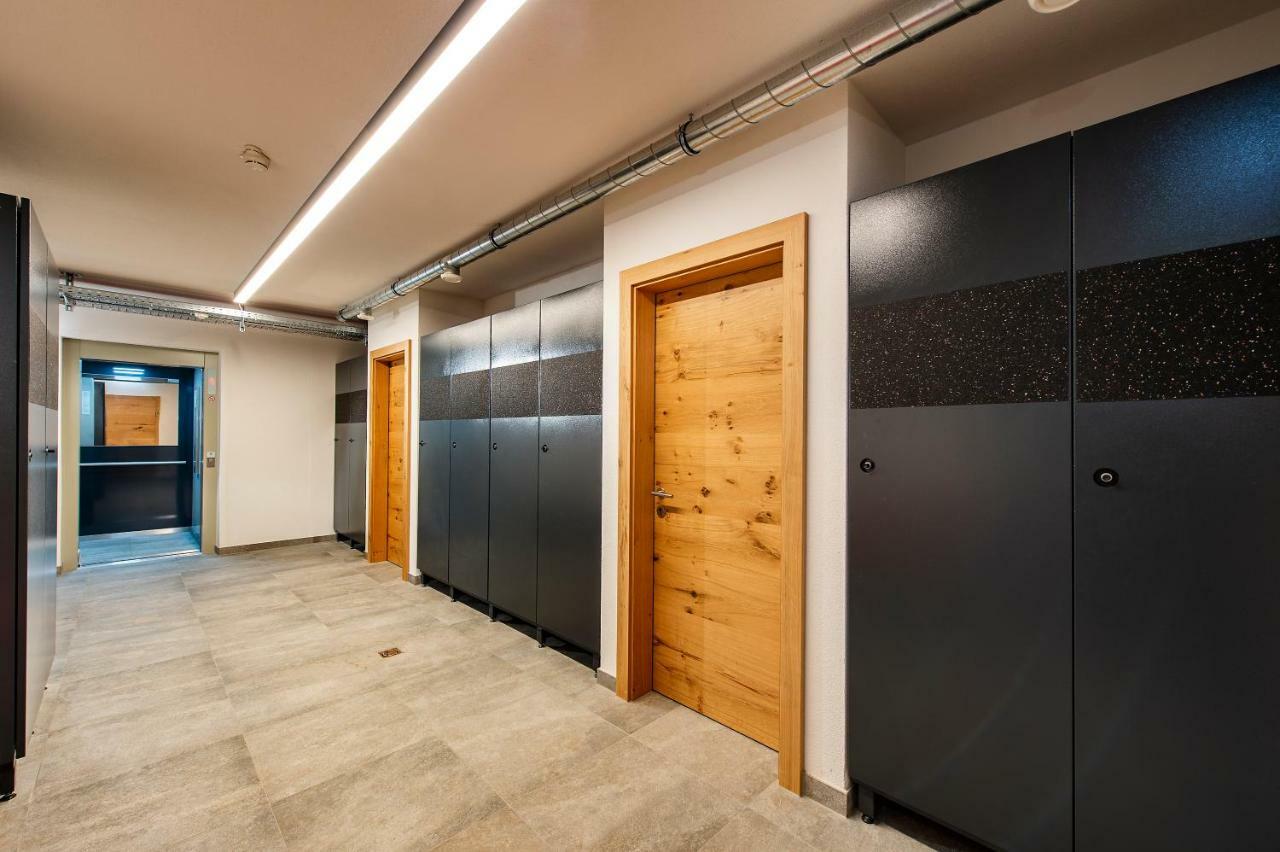 סן אנטון Biwak Appartements מראה חיצוני תמונה