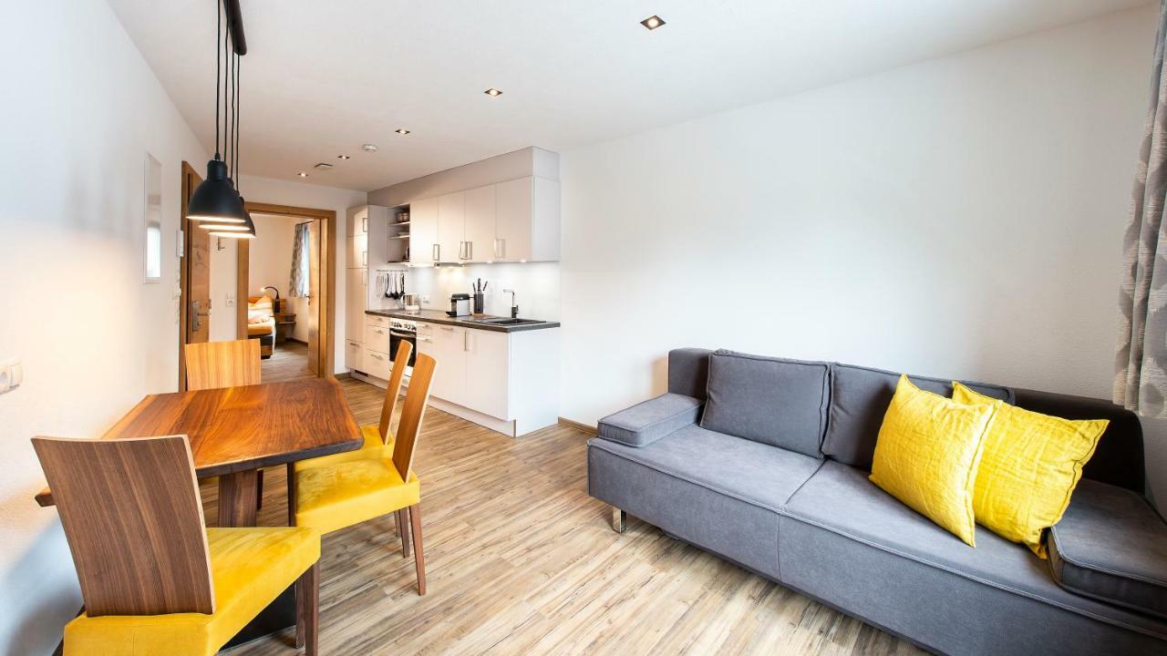 סן אנטון Biwak Appartements מראה חיצוני תמונה