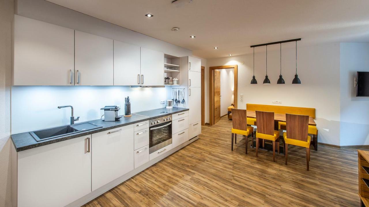 סן אנטון Biwak Appartements מראה חיצוני תמונה